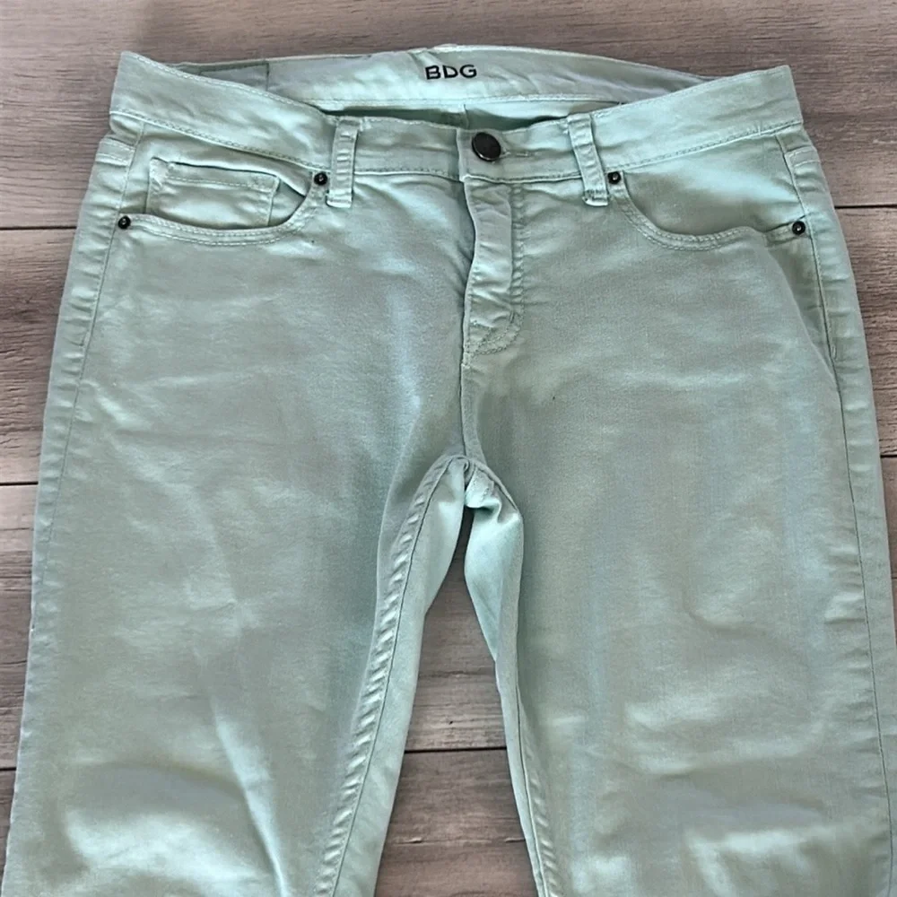 Urban Outfitters BDG mid rise twig grazer jeans size 30 aqua